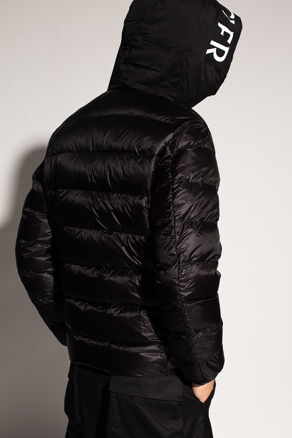 新作モデル MONCLER 新作 値下げします！！！ ダウンジャケット - tin